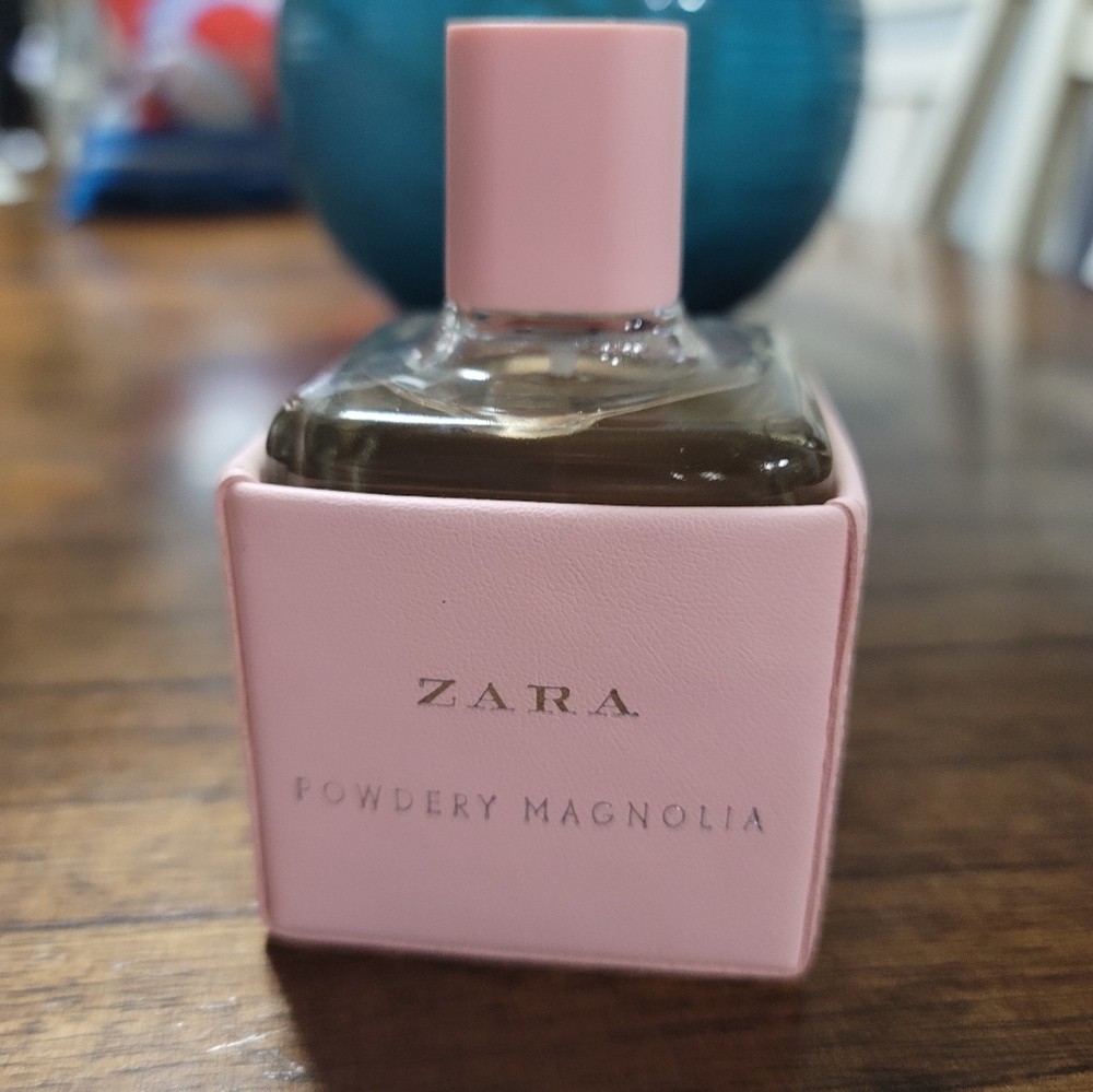 Powdery Magnolia perfume Zara 3.4 Oz new